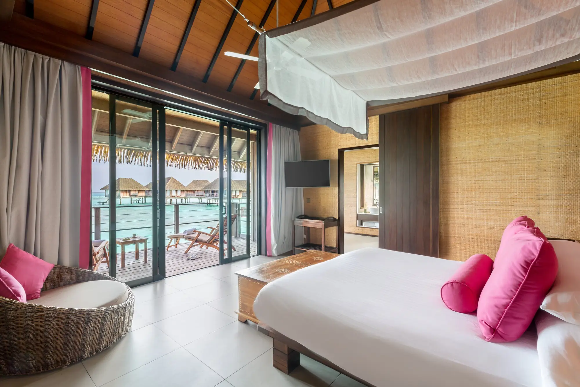 Club Med Kani : คลับเมด คานิ